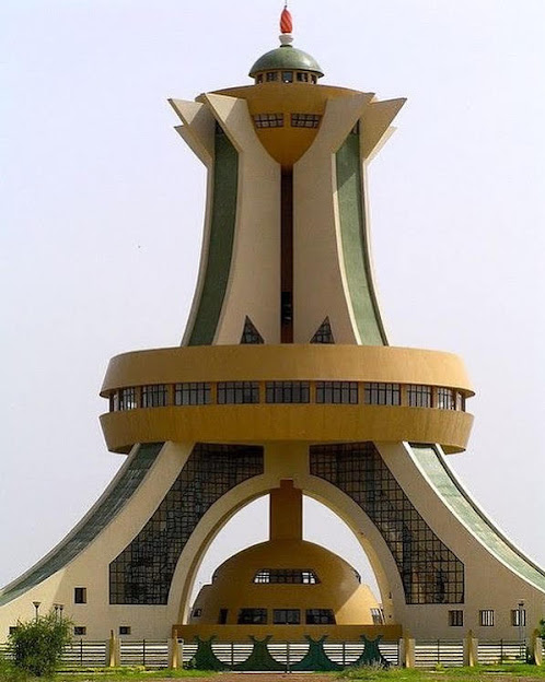 Monument des Héros à Ouagadougou